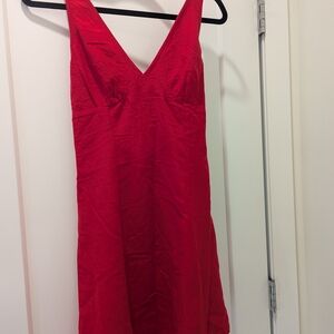 Chic Scarlet Mini Dress